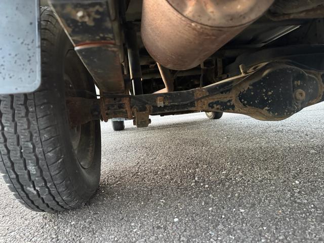 キャリイトラック KCエアコン・パワステ 4WD オートマ(24枚目)
