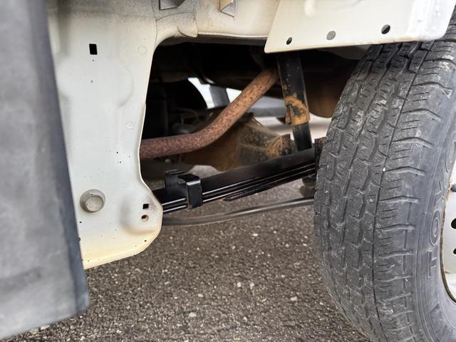 キャリイトラック KCエアコン・パワステ 4WD オートマ(25枚目)