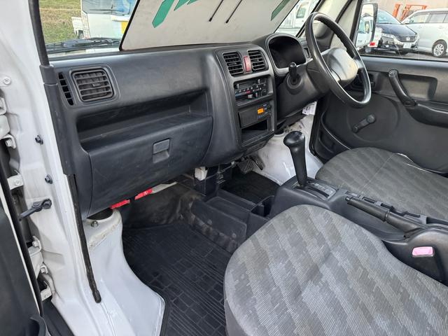 キャリイトラック KCエアコン・パワステ 4WD オートマ(30枚目)