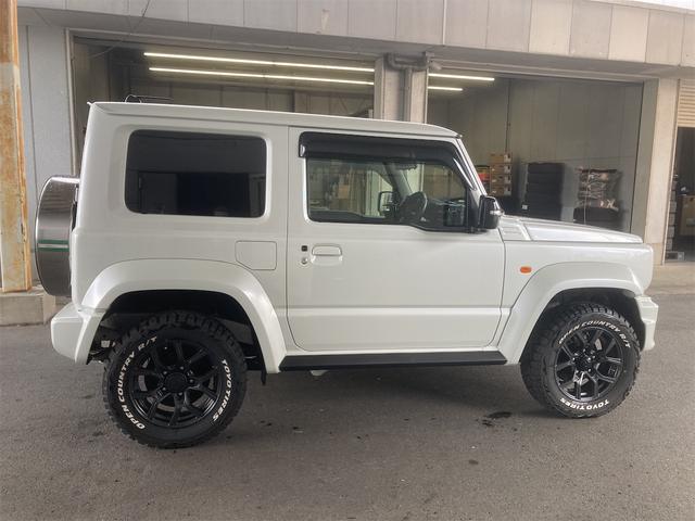 ジムニーシエラ ＪＣ　キーレス　フルセグ　ナビ＆ＴＶ　エアバッグ　オートマ　フル装備　助手席エアバッグ　ＥＴＣ　バックカメラ　スマートキー　シートヒーター（4枚目）