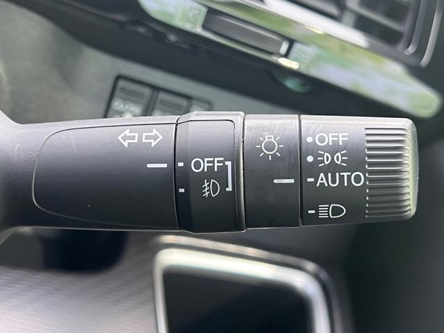 スパーダクールスピリット・ホンダセンシング 両側電動スライドドア/ヘッドランプ LED/EBD付ABS/横滑り防止装置/アイドリングストップ/クルーズコントロール/エアバッグ 運転席/エアバッグ 助手席/エアバッグ サイド/アルミホイール(20枚目)