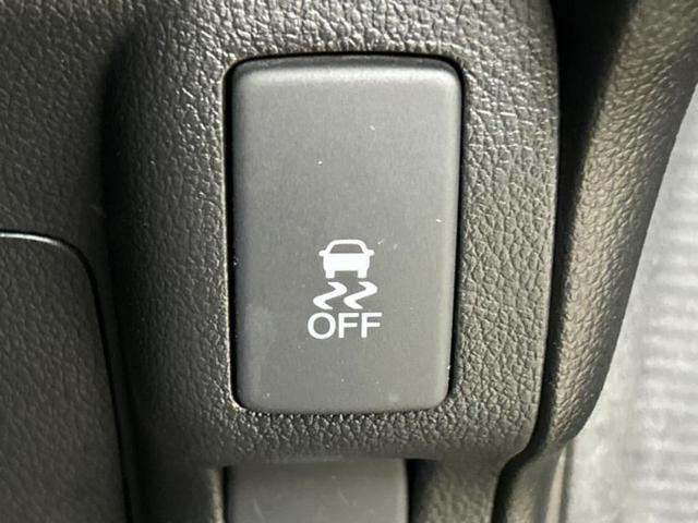 N-BOXカスタム G・Aパッケージ 新品タイヤ/純正 SDナビ/シティーブレーキアクティブシステム(ホンダ)/電動スライドドア/ヘッドランプ HID/Bluetooth接続/EBD付ABS/横滑り防止装置/アイドリングストップ(27枚目)