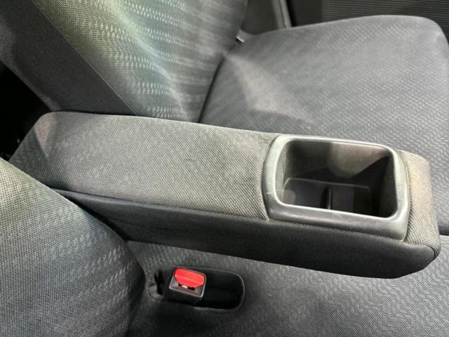 N-BOXカスタム G・Aパッケージ 新品タイヤ/純正 SDナビ/シティーブレーキアクティブシステム(ホンダ)/電動スライドドア/ヘッドランプ HID/Bluetooth接続/EBD付ABS/横滑り防止装置/アイドリングストップ(32枚目)