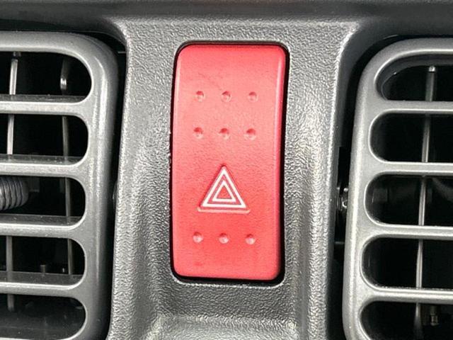 キャリイトラック ４ＷＤ　ＫＣノウハン　セーフティサポート（スズキ）／車線逸脱防止支援システム／ＥＢＤ付ＡＢＳ／横滑り防止装置／アイドリングストップ／エアバッグ　運転席／エアバッグ　助手席／パワーウインドウ／キーレスエントリー　ワンオーナー（18枚目）