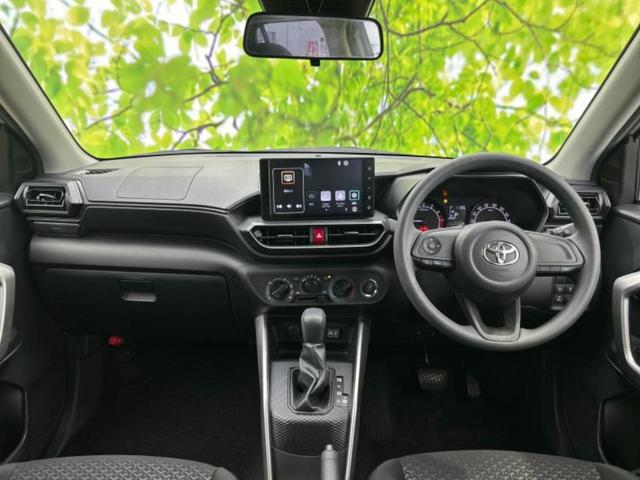 ライズ Ｘ　Ｓ　ディスプレイオーディオ９インチ／スマートアシスト（トヨタ・ダイハツ）／車線逸脱防止支援システム／ヘッドランプ　ＬＥＤ／Ｂｌｕｅｔｏｏｔｈ接続／ＥＴＣ／ＥＢＤ付ＡＢＳ／横滑り防止装置　バックカメラ　ＴＶ（4枚目）