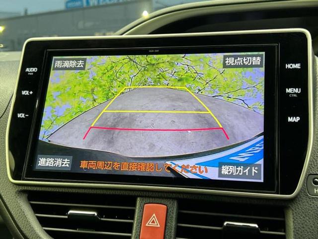 ヴォクシー ハイブリッドＺＳキラメキ２　新品タイヤ／純正　１０インチ　ＳＤナビ／フリップダウンモニター　純正　１２．１インチ／トヨタセーフティセンス／両側電動スライドドア／シートヒーター　前席／車線逸脱防止支援システム　衝突被害軽減システム（11枚目）