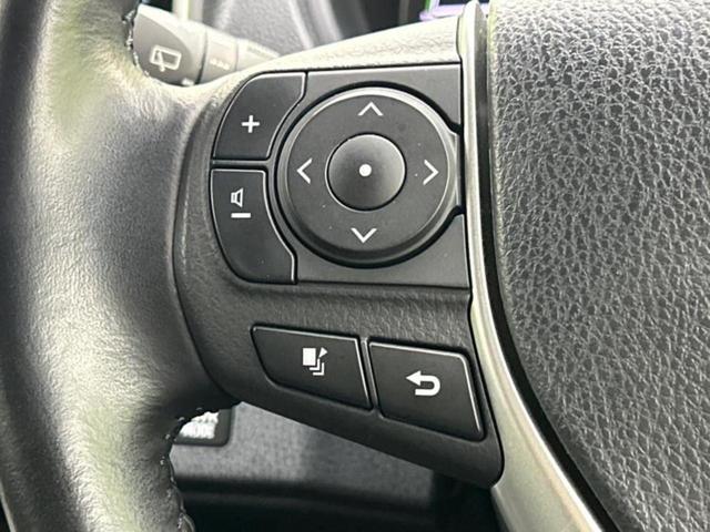 ヴォクシー ハイブリッドＺＳキラメキ２　新品タイヤ／純正　１０インチ　ＳＤナビ／フリップダウンモニター　純正　１２．１インチ／トヨタセーフティセンス／両側電動スライドドア／シートヒーター　前席／車線逸脱防止支援システム　衝突被害軽減システム（29枚目）