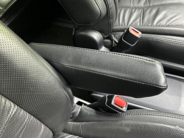 ヴォクシー ハイブリッドＺＳキラメキ２　新品タイヤ／純正　１０インチ　ＳＤナビ／フリップダウンモニター　純正　１２．１インチ／トヨタセーフティセンス／両側電動スライドドア／シートヒーター　前席／車線逸脱防止支援システム　衝突被害軽減システム（36枚目）