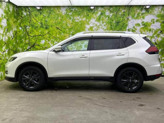 エクストレイル ４ＷＤ２０Ｘｉ　Ｖセレクション　保証書／純正　９インチ　ＳＤナビ／インテリジェントルームミラー／エマージェンシーブレーキ／シートヒーター　全席／アラウンドビューモニター／車線逸脱防止支援システム／シート　撥水加工／プロパイロット（2枚目）
