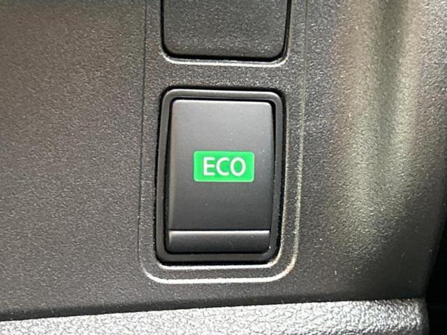 セレナ ハイウェイスターVアーバンクロム 新品タイヤ/純正 10インチ メモリーナビ/エマージェンシーブレーキ/両側電動スライドドア/シートヒーター 前席/車線逸脱防止支援システム/シート 撥水加工/プロパイロット/ヘッドランプ LED(17枚目)