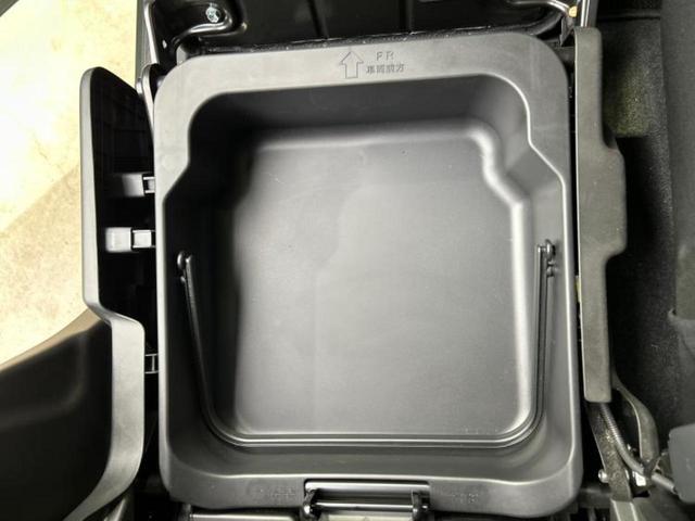 スペーシアギア ハイブリッドＸＺターボ　純正　９インチ　メモリーナビ／セーフティサポート（スズキ）／両側電動スライドドア／シートヒーター　前席／全方位モニター用カメラ／車線逸脱防止支援システム／ヘッドランプ　ＬＥＤ　衝突被害軽減システム（52枚目）