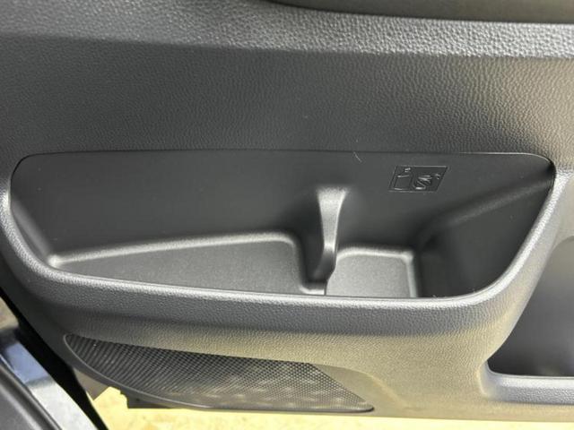 ヴォクシー S-Z ディスプレイオーディオ+ナビ10.5インチ/トヨタセーフティセンス/両側電動スライドドア/シートヒーター 前席/車線逸脱防止支援システム/シート ハーフレザー/ドライブレコーダー 社外 バックカメラ(48枚目)