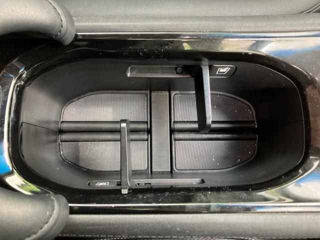 ヴェゼル ハイブリッドZ・ホンダセンシング 純正 8インチ SDナビ/ホンダセンシング/シートヒーター 前席/車線逸脱防止支援システム/ヘッドランプ LED/Bluetooth接続/ETC/EBD付ABS/横滑り防止装置/バックモニター(41枚目)