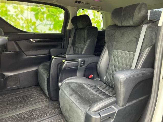 アルファード 4WD SA Cパッケージ 新品タイヤ/純正 10インチ SDナビ/フリップダウンモニター 純正 12.1インチ/衝突安全装置/両側電動スライドドア/シート ハーフレザー/電動バックドア/ヘッドランプ LED バックカメラ(8枚目)