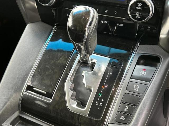 アルファード 4WD SA Cパッケージ 新品タイヤ/純正 10インチ SDナビ/フリップダウンモニター 純正 12.1インチ/衝突安全装置/両側電動スライドドア/シート ハーフレザー/電動バックドア/ヘッドランプ LED バックカメラ(29枚目)