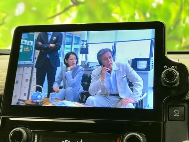 シエンタ ハイブリッドZ 新品タイヤ/保証書/ディスプレイオーディオ10インチ/衝突安全装置/両側電動スライドドア/車線逸脱防止支援システム/ETC/EBD付ABS/横滑り防止装置/アイドリングストップ 衝突被害軽減システム(10枚目)