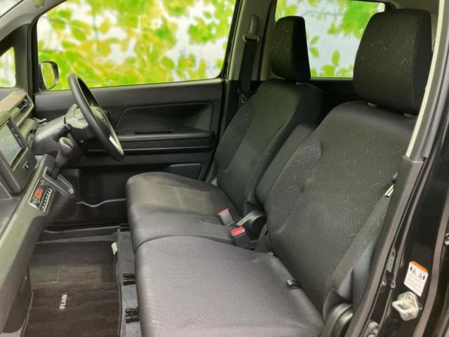 ＷＥＣＡＲＳでは各商談席に大型モニターをご用意しております！見やすい大画面でゆったりと全国の在庫をご覧いただけます！是非ご来店お待ちしております！