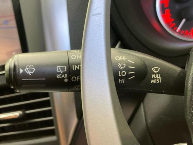 インプレッサ 4WD STi Aライン サンルーフ/社外 SDナビ/シートヒーター 前席/シート フルレザー/ドライブレコーダー 社外/ヘッドランプ HID/Bluetooth接続/ETC/EBD付ABS/横滑り防止装置 革シート 4WD(17枚目)