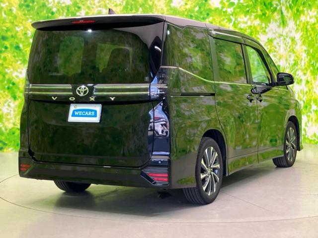 ヴォクシー Ｓ－Ｚ　★★★新品タイヤ／保証書／純正　１０インチ　ＳＤナビ／トヨタセーフティセンス／両側電動スライドドア／シートヒーター　前席／車線逸脱防止支援システム／シート　ハーフレザー／ヘッドランプ　ＬＥＤ（3枚目）