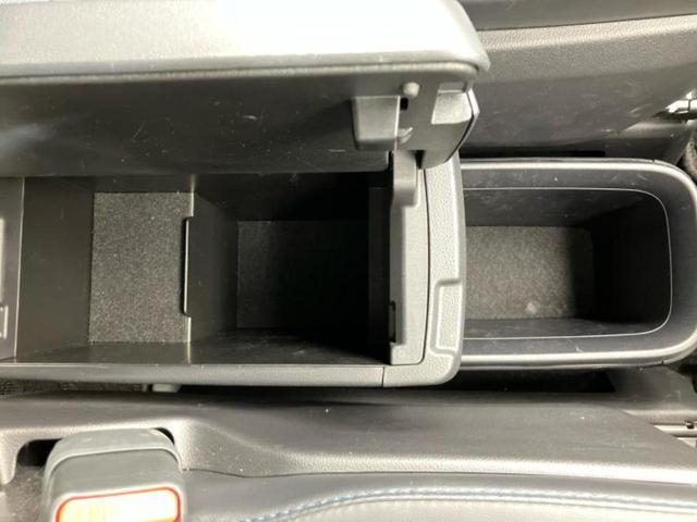 ヴォクシー Ｓ－Ｚ　★★★新品タイヤ／保証書／純正　１０インチ　ＳＤナビ／トヨタセーフティセンス／両側電動スライドドア／シートヒーター　前席／車線逸脱防止支援システム／シート　ハーフレザー／ヘッドランプ　ＬＥＤ（38枚目）