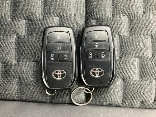 ヴォクシー Ｓ－Ｚ　★★★新品タイヤ／保証書／純正　１０インチ　ＳＤナビ／トヨタセーフティセンス／両側電動スライドドア／シートヒーター　前席／車線逸脱防止支援システム／シート　ハーフレザー／ヘッドランプ　ＬＥＤ（42枚目）