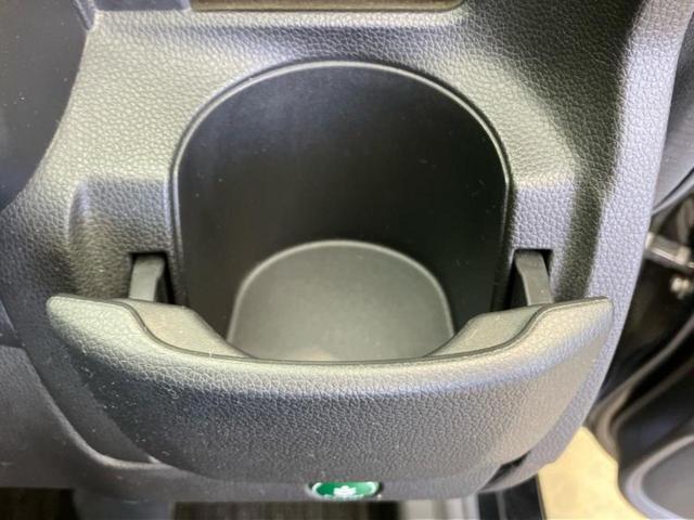 フィットハイブリッド ハイブリッド・Ｆパッケージ　純正　ＳＤナビ／シートヒーター　前席／ヘッドランプ　ＬＥＤ／Ｂｌｕｅｔｏｏｔｈ接続／ＥＴＣ／ＥＢＤ付ＡＢＳ／横滑り防止装置／アイドリングストップ／バックモニター／フルセグＴＶ／ＤＶＤ　バックカメラ（41枚目）