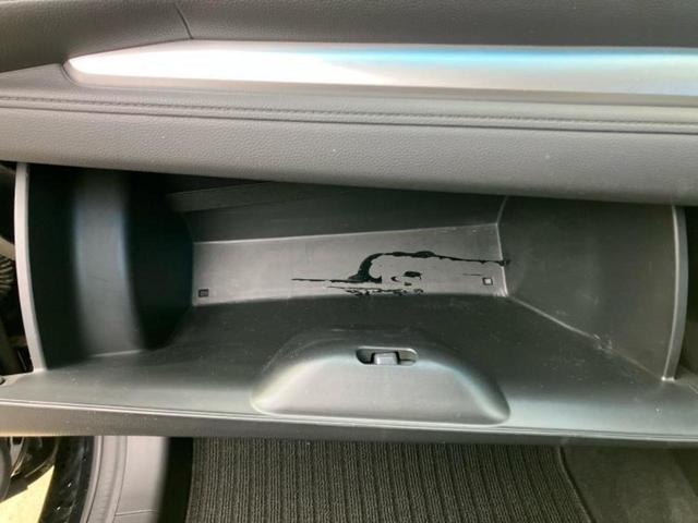 フィットハイブリッド ハイブリッド・Ｆパッケージ　純正　ＳＤナビ／シートヒーター　前席／ヘッドランプ　ＬＥＤ／Ｂｌｕｅｔｏｏｔｈ接続／ＥＴＣ／ＥＢＤ付ＡＢＳ／横滑り防止装置／アイドリングストップ／バックモニター／フルセグＴＶ／ＤＶＤ　バックカメラ（43枚目）