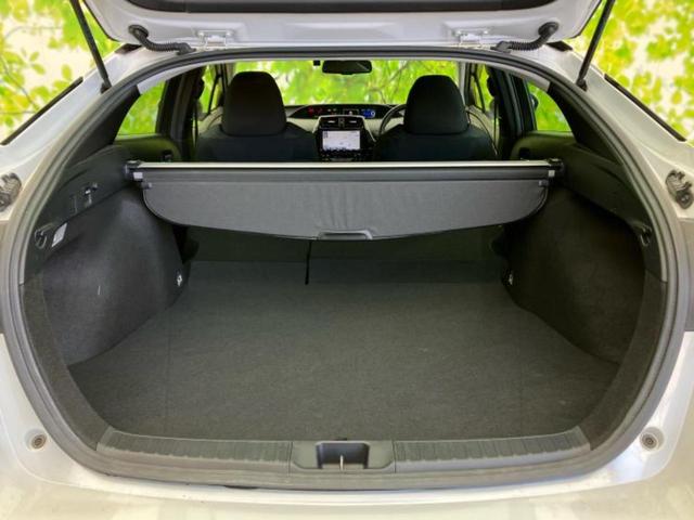 プリウス Ａ　純正　９インチ　ＳＤナビ／トヨタセーフティセンス／車線逸脱防止支援システム／パーキングアシスト　自動操舵／ドライブレコーダー　純正／ヘッドランプ　ＬＥＤ／Ｂｌｕｅｔｏｏｔｈ接続／ＥＴＣ２．０　ドラレコ（20枚目）