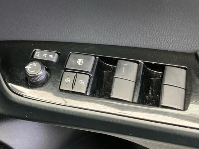 プリウス Ａ　純正　９インチ　ＳＤナビ／トヨタセーフティセンス／車線逸脱防止支援システム／パーキングアシスト　自動操舵／ドライブレコーダー　純正／ヘッドランプ　ＬＥＤ／Ｂｌｕｅｔｏｏｔｈ接続／ＥＴＣ２．０　ドラレコ（32枚目）