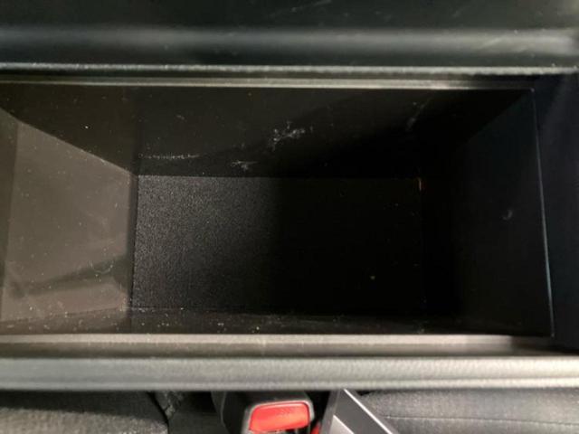 プリウス Ａ　純正　９インチ　ＳＤナビ／トヨタセーフティセンス／車線逸脱防止支援システム／パーキングアシスト　自動操舵／ドライブレコーダー　純正／ヘッドランプ　ＬＥＤ／Ｂｌｕｅｔｏｏｔｈ接続／ＥＴＣ２．０　ドラレコ（36枚目）