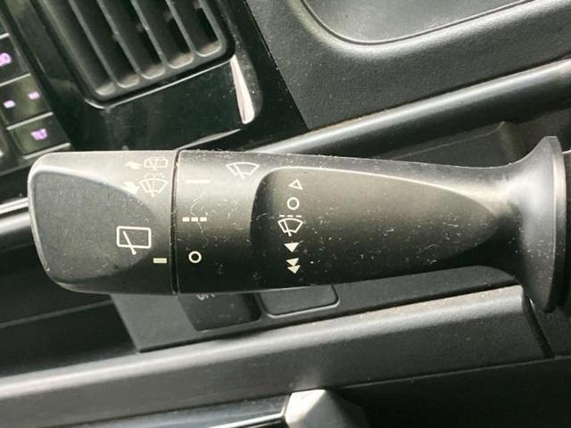 ソリオ ハイブリッドＭＺ　新品タイヤ／社外　８インチ　ＳＤナビ／デュアルカメラブレーキサポート（スズキ）／両側電動スライドドア／シートヒーター　運転席／車線逸脱防止支援システム／ヘッドランプ　ＨＩＤ　バックカメラ　ワンオーナー（16枚目）