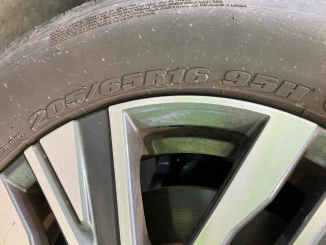 セレナ ｅパワーハイウェイスターＶ　新品タイヤ／保証書／純正　１２．３インチ　メモリーナビ／インテリジェントルームミラー／エマージェンシーブレーキ／両側電動スライドドア／シートヒーター　前席／アラウンドビューモニター　全周囲カメラ（58枚目）