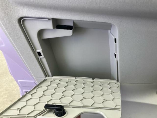 デイズ Ｘ　純正　９インチ　メモリーナビ／エマージェンシーブレーキ／車線逸脱防止支援システム／Ｂｌｕｅｔｏｏｔｈ接続／ＥＢＤ付ＡＢＳ／横滑り防止装置／アイドリングストップ／バックモニター／フルセグＴＶ（47枚目）