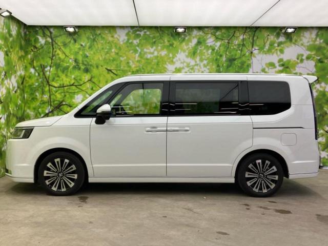 ステップワゴン スパーダプレミアムライン　保証書／純正　１１インチ　ＳＤナビ／フリップダウンモニター　純正　１５．６インチ／ホンダセンシング／両側電動スライドドア／シートヒーター　前席／マルチビューカメラシステム／車線逸脱防止支援システム（2枚目）