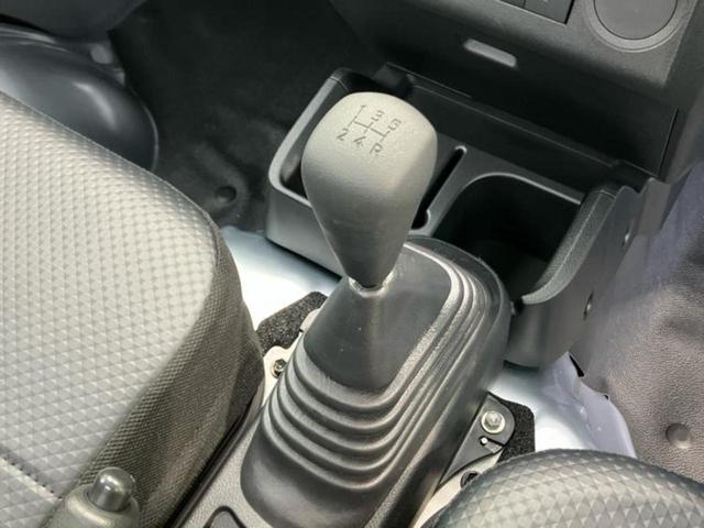 ハイゼットトラック 4WDスタンダードノウヨウスペシャル 保証書/スマートアシスト(トヨタ・ダイハツ)/車線逸脱防止支援システム/届出済未使用車/EBD付ABS/横滑り防止装置/アイドリングストップ/禁煙車/エアバッグ 運転席/パワーステアリング 4WD(14枚目)