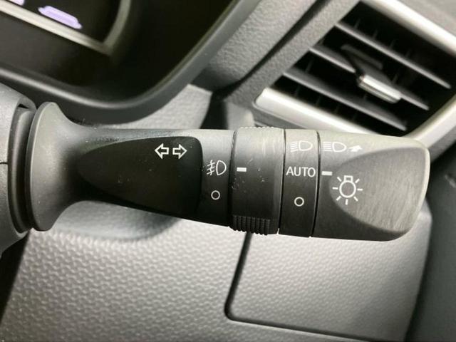 ルーミー カスタムG-T 純正 9インチ メモリーナビ/スマートアシスト(トヨタ・ダイハツ)/両側電動スライドドア/シートヒーター 前席/パノラミックビューモニター/車線逸脱防止支援システム/ヘッドランプ LED 全周囲カメラ(17枚目)