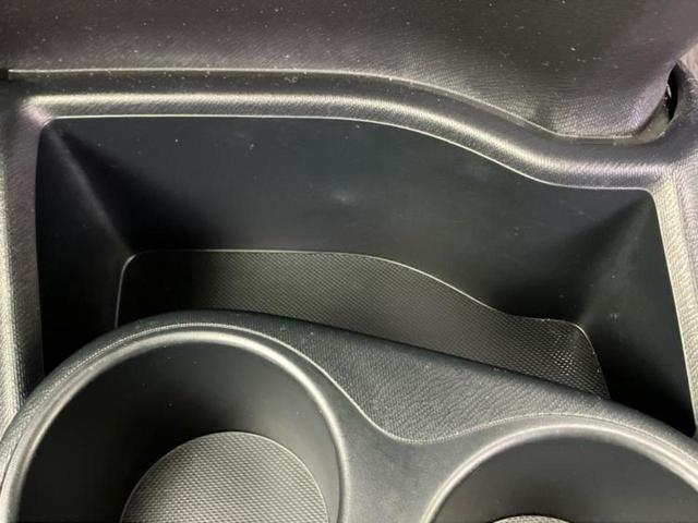 アクア G Gs 新品タイヤ/純正 SDナビ/トヨタセーフティセンス/車線逸脱防止支援システム/シート ハーフレザー/ヘッドランプ LED/Bluetooth接続/ETC/EBD付ABS/横滑り防止装置 バックカメラ(38枚目)