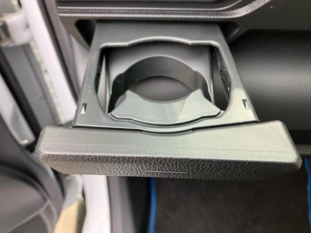 ライズ ハイブリッドＺ　純正　９インチ　メモリーナビ／スマートアシスト（トヨタ・ダイハツ）／シートヒーター　前席／パノラミックビューモニター／車線逸脱防止支援システム／ヘッドランプ　ＬＥＤ／Ｂｌｕｅｔｏｏｔｈ接続　ＤＶＤ再生（47枚目）