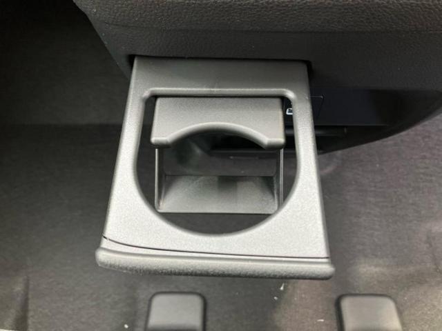 フリード AIR 保証書/純正 8インチ ナビ/ホンダセンシング/両側電動スライドドア/車線逸脱防止支援システム/登録済未使用車/ヘッドランプ LED/Bluetooth接続/EBD付ABS/横滑り防止装置 禁煙車(37枚目)