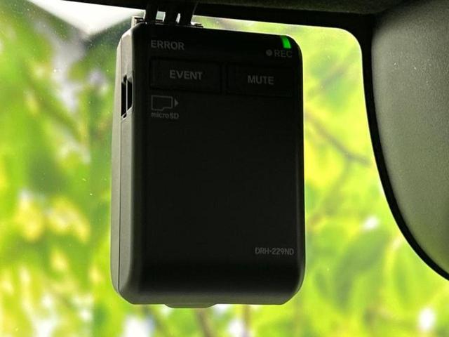 Ｎ－ＢＯＸカスタム コーディネートスタイルモノトーン　新品タイヤ／純正　９インチ　ＳＤナビ／ホンダセンシング／両側電動スライドドア／シートヒーター　前席／車線逸脱防止支援システム／シート　ハーフレザー／ドライブレコーダー　前後／ヘッドランプ　ＬＥＤ（34枚目）