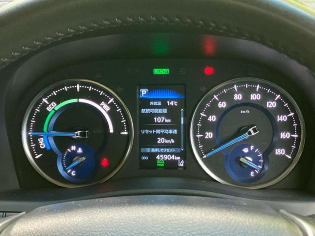 アルファードハイブリッド ４ＷＤハイブリッドＸ　純正　９インチ　ＳＤナビ／フリップダウンモニター　純正　１２．８インチ／デジタルインナーミラー／トヨタセーフティセンス／両側電動スライドドア／車線逸脱防止支援システム／ドライブレコーダー　前後　４ＷＤ（14枚目）