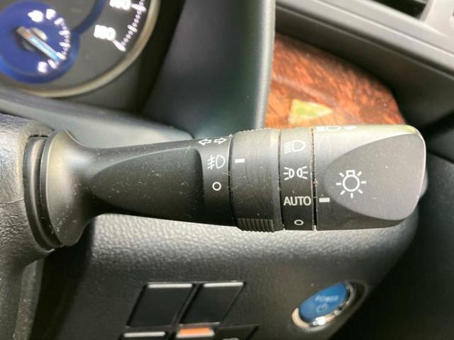 アルファードハイブリッド ４ＷＤハイブリッドＸ　純正　９インチ　ＳＤナビ／フリップダウンモニター　純正　１２．８インチ／デジタルインナーミラー／トヨタセーフティセンス／両側電動スライドドア／車線逸脱防止支援システム／ドライブレコーダー　前後　４ＷＤ（16枚目）