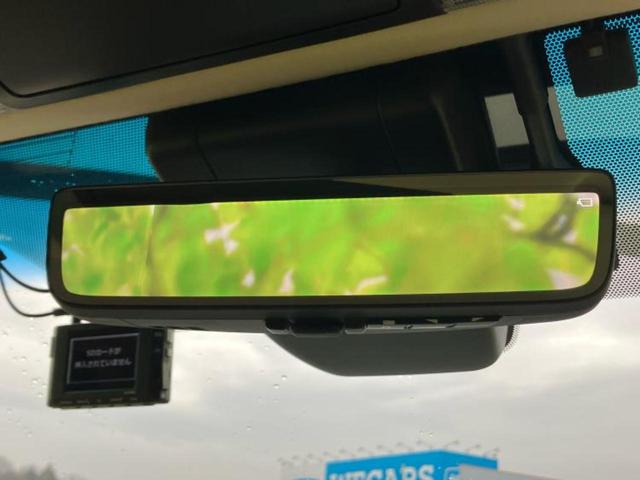 アルファードハイブリッド ４ＷＤハイブリッドＸ　純正　９インチ　ＳＤナビ／フリップダウンモニター　純正　１２．８インチ／デジタルインナーミラー／トヨタセーフティセンス／両側電動スライドドア／車線逸脱防止支援システム／ドライブレコーダー　前後　４ＷＤ（42枚目）