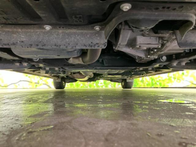 アルファードハイブリッド ４ＷＤハイブリッドＸ　純正　９インチ　ＳＤナビ／フリップダウンモニター　純正　１２．８インチ／デジタルインナーミラー／トヨタセーフティセンス／両側電動スライドドア／車線逸脱防止支援システム／ドライブレコーダー　前後　４ＷＤ（51枚目）