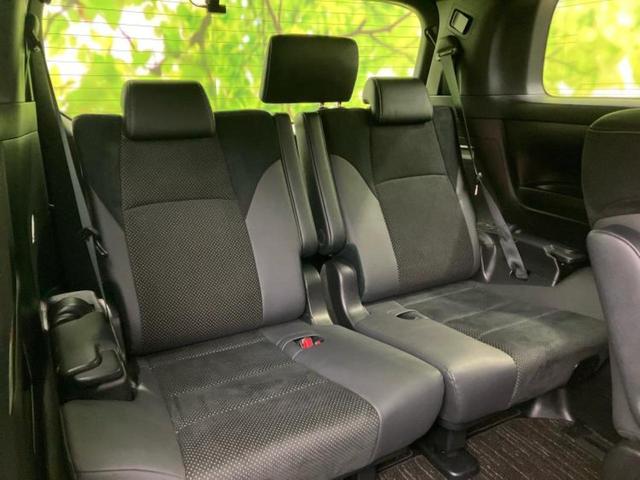 アルファード Ｓタイプゴールド　新品タイヤ／ディスプレイオーディオ＋ナビ９インチ／フリップダウンモニター　純正　１２．１インチ／トヨタセーフティセンス／両側電動スライドドア／車線逸脱防止支援システム／シート　ハーフレザー　ＤＶＤ再生（19枚目）