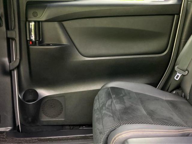 アルファード Ｓタイプゴールド　新品タイヤ／ディスプレイオーディオ＋ナビ９インチ／フリップダウンモニター　純正　１２．１インチ／トヨタセーフティセンス／両側電動スライドドア／車線逸脱防止支援システム／シート　ハーフレザー　ＤＶＤ再生（25枚目）