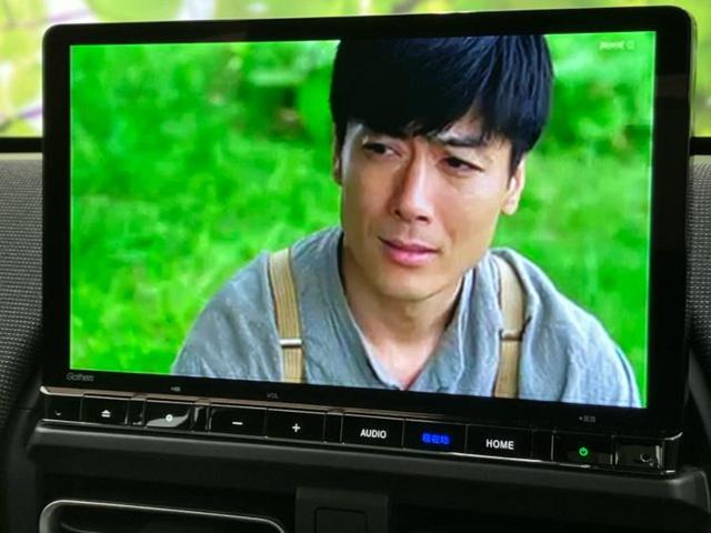 フリード ｅＨＥＶエアーＥＸ　保証書／純正　１１インチ　メモリーナビ／ホンダセンシング／両側電動スライドドア／シートヒーター　前席／車線逸脱防止支援システム／登録済未使用車／ヘッドランプ　ＬＥＤ／Ｂｌｕｅｔｏｏｔｈ接続　禁煙車（10枚目）