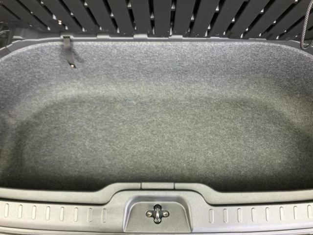 セレナ ｅパワーハイウェイスターＶ　新品タイヤ／純正　１０インチ　ＳＤナビ／フリップダウンモニター／インテリジェントルームミラー／衝突安全装置／両側電動スライドドア／アラウンドビューモニター／プロパイロット／ヘッドランプ　ＬＥＤ　ＥＴＣ（26枚目）