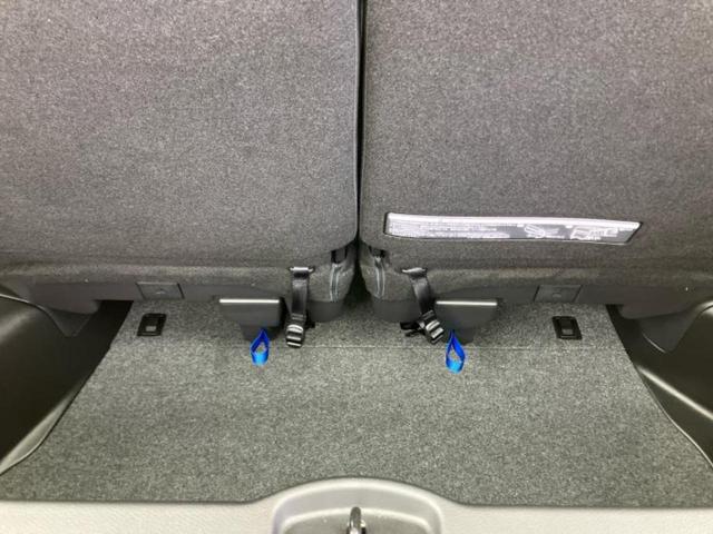 セレナ ｅパワーハイウェイスターＶ　新品タイヤ／純正　１０インチ　ＳＤナビ／フリップダウンモニター／インテリジェントルームミラー／衝突安全装置／両側電動スライドドア／アラウンドビューモニター／プロパイロット／ヘッドランプ　ＬＥＤ　ＥＴＣ（28枚目）