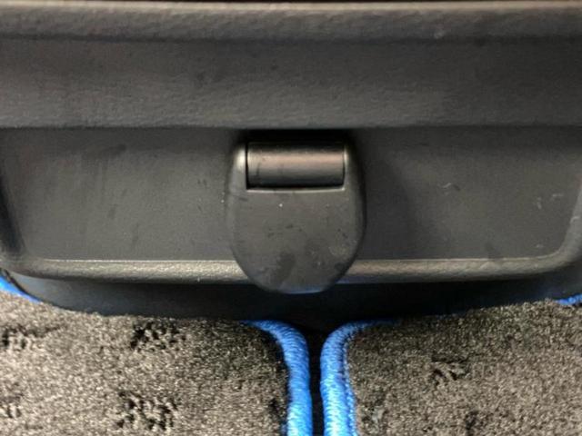 セレナ ｅパワーハイウェイスターＶ　新品タイヤ／純正　１０インチ　ＳＤナビ／フリップダウンモニター／インテリジェントルームミラー／衝突安全装置／両側電動スライドドア／アラウンドビューモニター／プロパイロット／ヘッドランプ　ＬＥＤ　ＥＴＣ（38枚目）